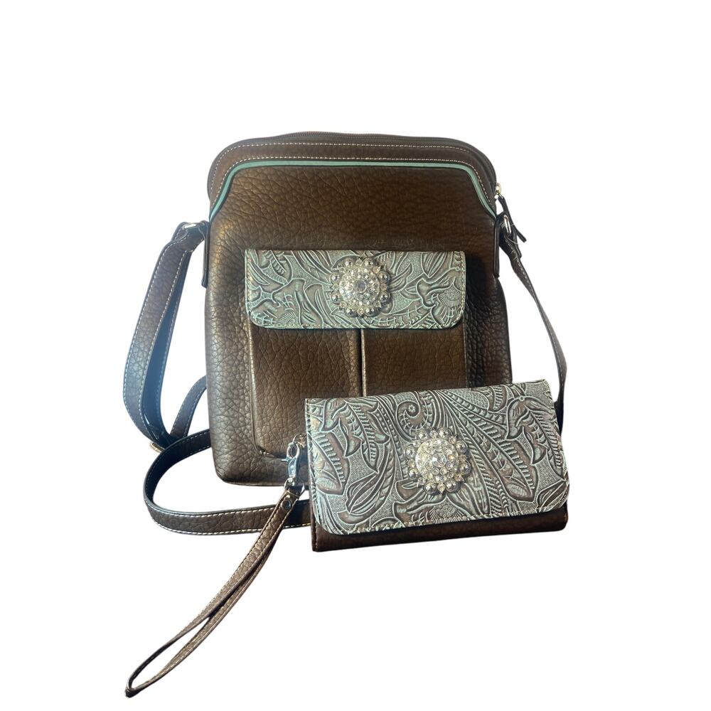 Blazin Roxx purse and‎ wallet.